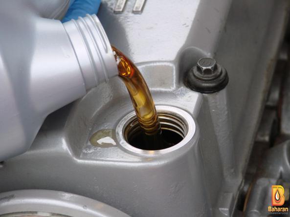 sales representative of the best car engine oil